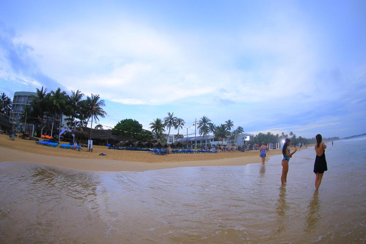 Hotel Refresh Blue Hikkaduwa Exterior foto
