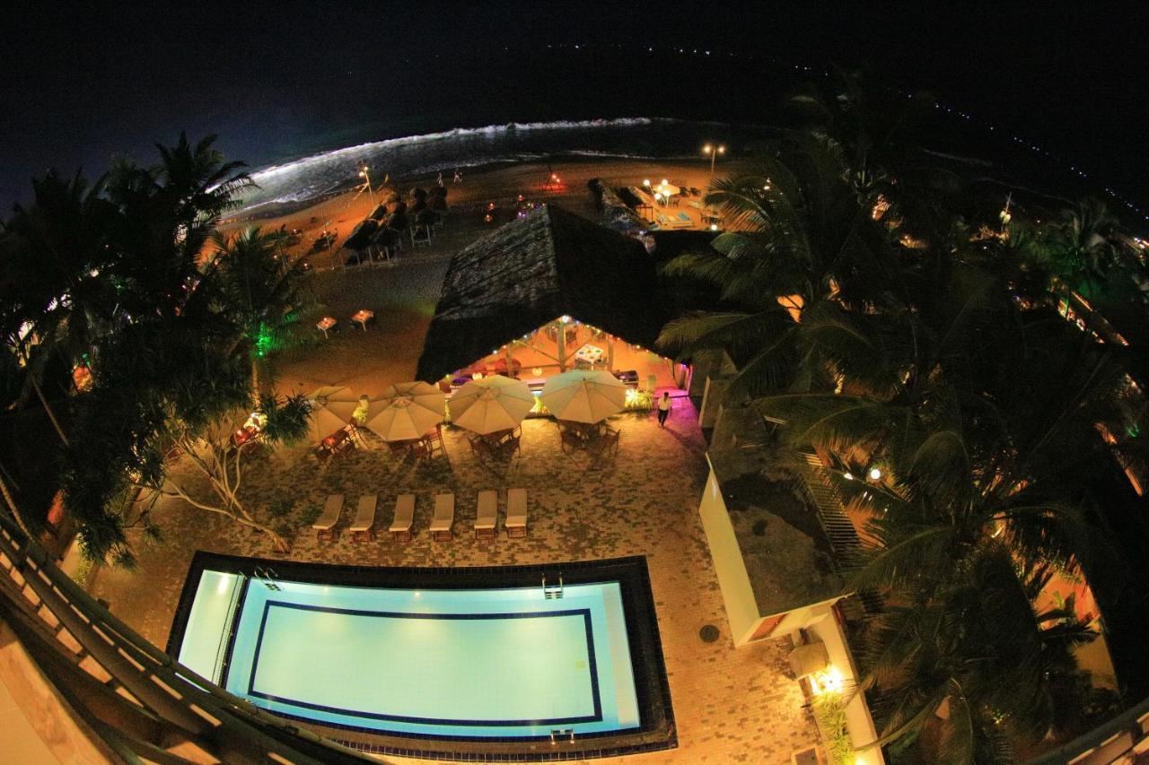 Hotel Refresh Blue Hikkaduwa Exterior foto
